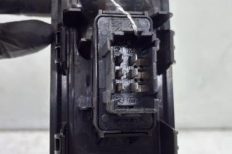 Interrupteur de leve vitre avant droit CITROEN C3 2