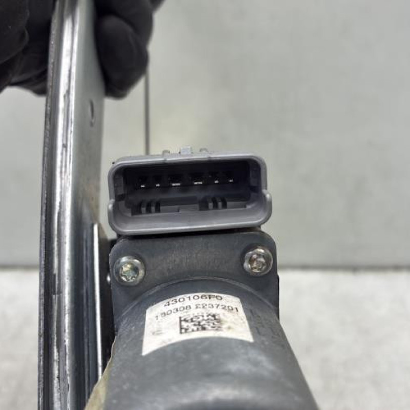 Leve vitre electrique avant gauche CITROEN C3 2 Photo n°4