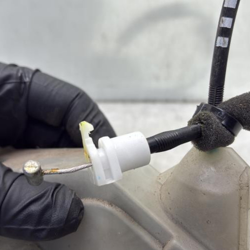 Serrure arriere droit CITROEN C3 2 Photo n°5