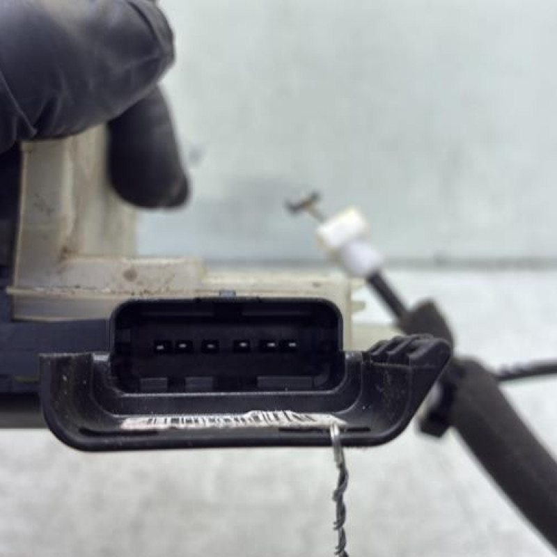 Serrure avant droit CITROEN C3 2 Photo n°7