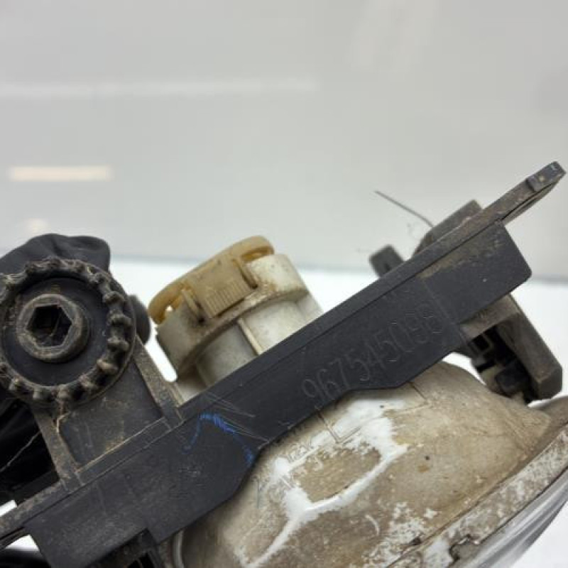 Anti brouillard gauche (feux) PEUGEOT 208 1 Photo n°5