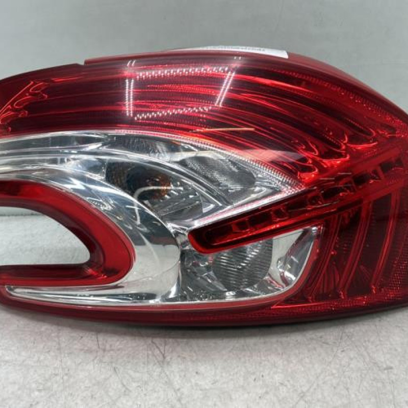 Feu arriere principal gauche (feux) PEUGEOT 208 1 Photo n°1