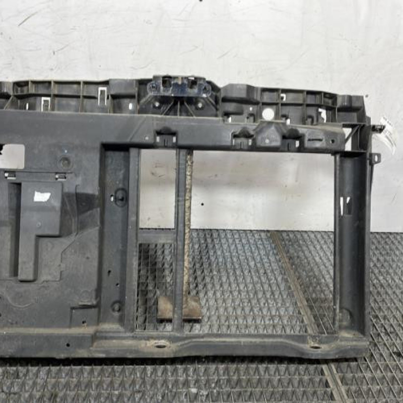 Face avant PEUGEOT 208 1 Photo n°1