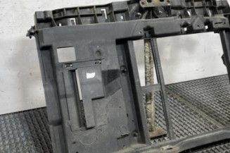 Face avant PEUGEOT 208 1