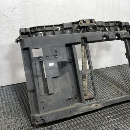 Face avant PEUGEOT 208 1