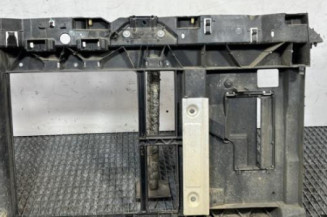 Face avant PEUGEOT 208 1