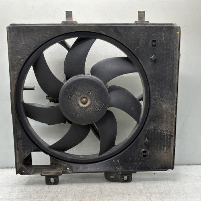 Moto ventilateur radiateur PEUGEOT 208 1 Photo n°1