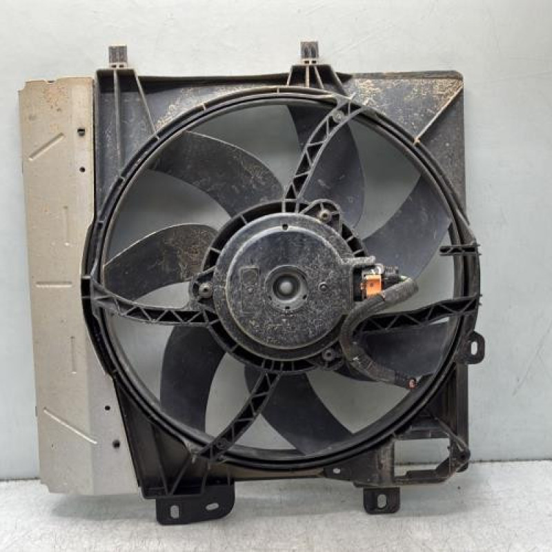 Moto ventilateur radiateur PEUGEOT 208 1 Photo n°3
