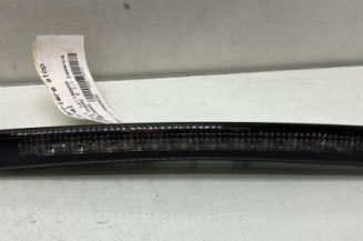 Feu arriere stop central RENAULT CLIO 2 Photo n°1