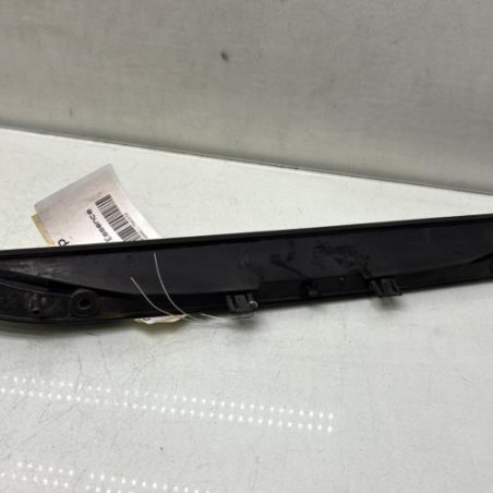 Feu arriere stop central RENAULT CLIO 2