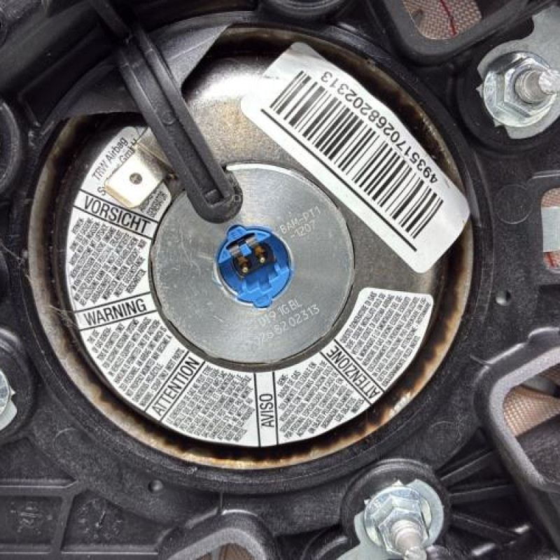 Air bag conducteur PEUGEOT PARTNER 2 Photo n°3