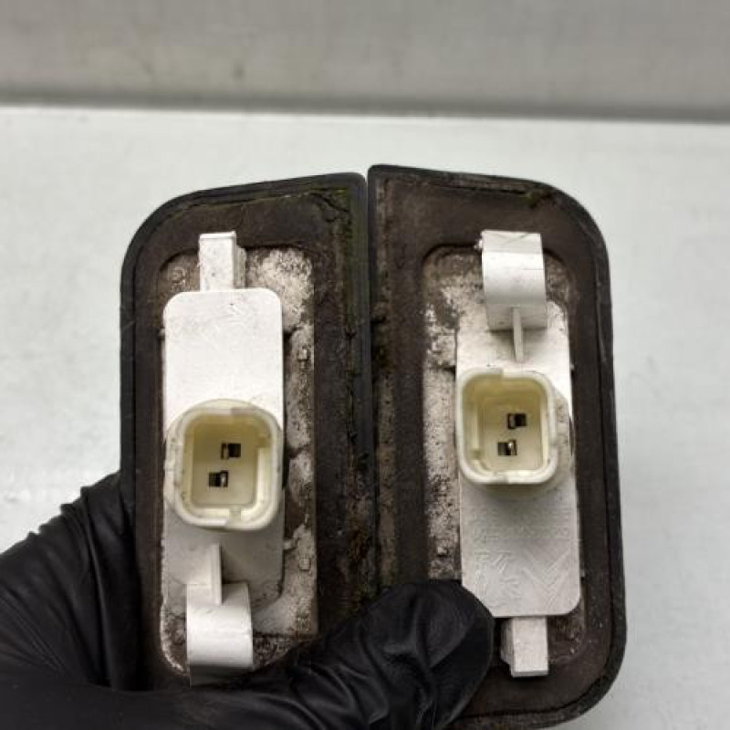 Eclairage de plaque PEUGEOT PARTNER 2 Photo n°3