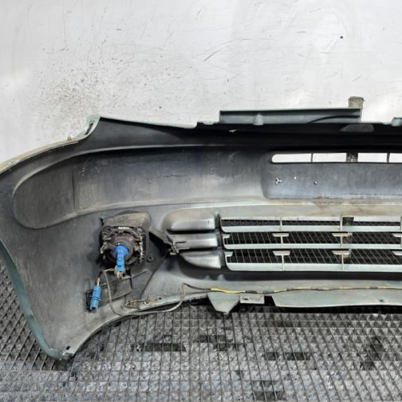 Pare choc avant CITROEN XSARA PICASSO Photo n°6