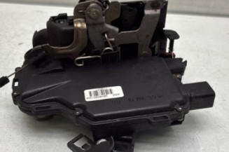 Serrure arriere gauche VOLKSWAGEN GOLF 4