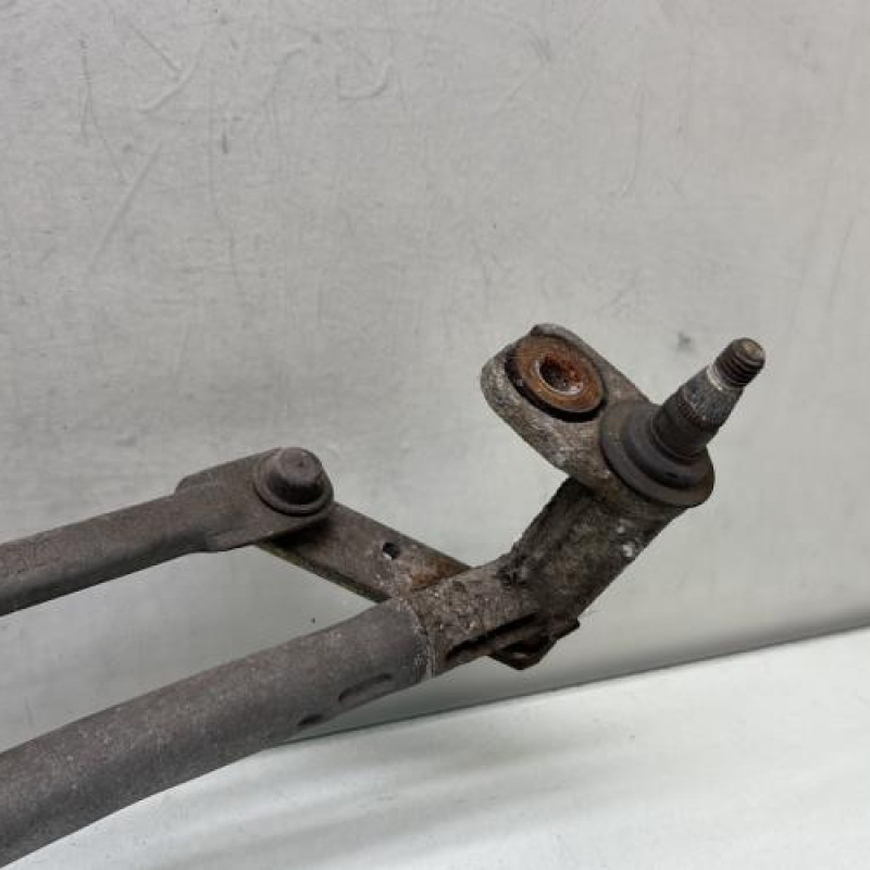 Moteur essuie glace avant VOLKSWAGEN GOLF 4 Photo n°3