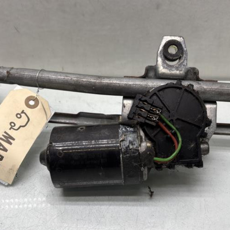 Moteur essuie glace avant VOLKSWAGEN GOLF 4 Photo n°5