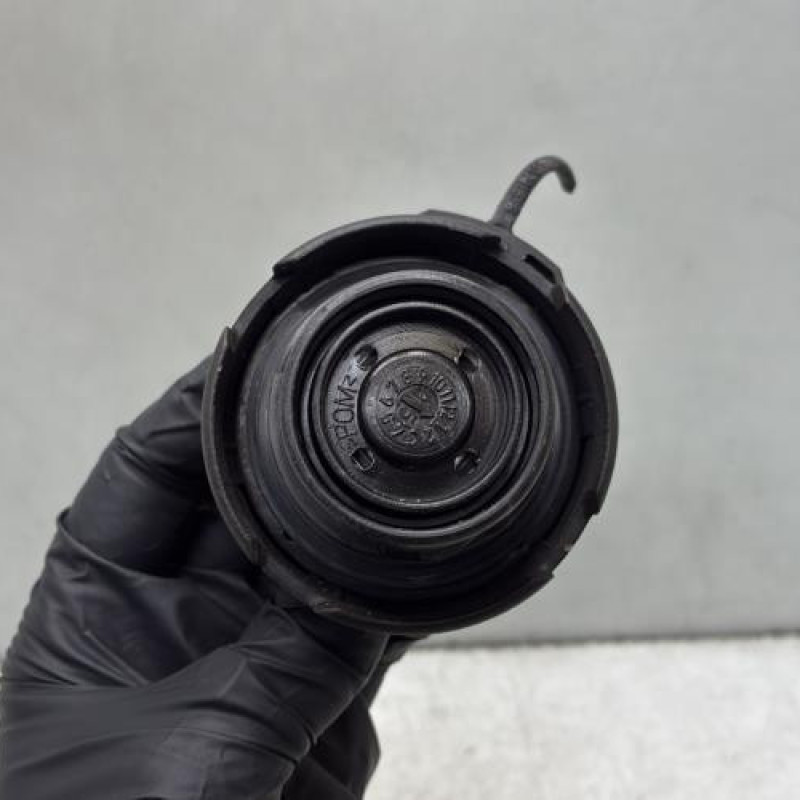 Bouchon de carburant VOLKSWAGEN POLO 5 Photo n°3