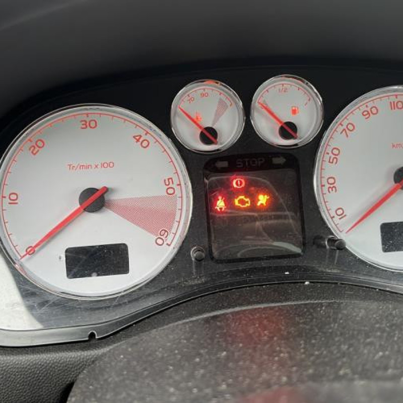 Moteur PEUGEOT 307 Photo n°5