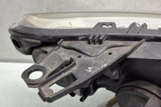 Optique avant principal gauche (feux)(phare) PEUGEOT 1007