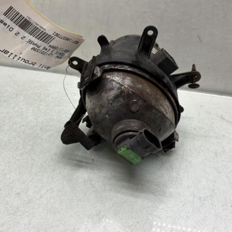 Anti brouillard droit (feux) BMW SERIE 3 E46 Photo n°3