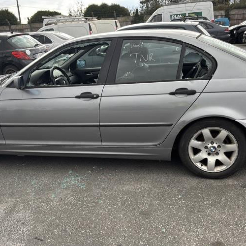 Feu arriere principal droit (feux) BMW SERIE 3 E46 Photo n°9