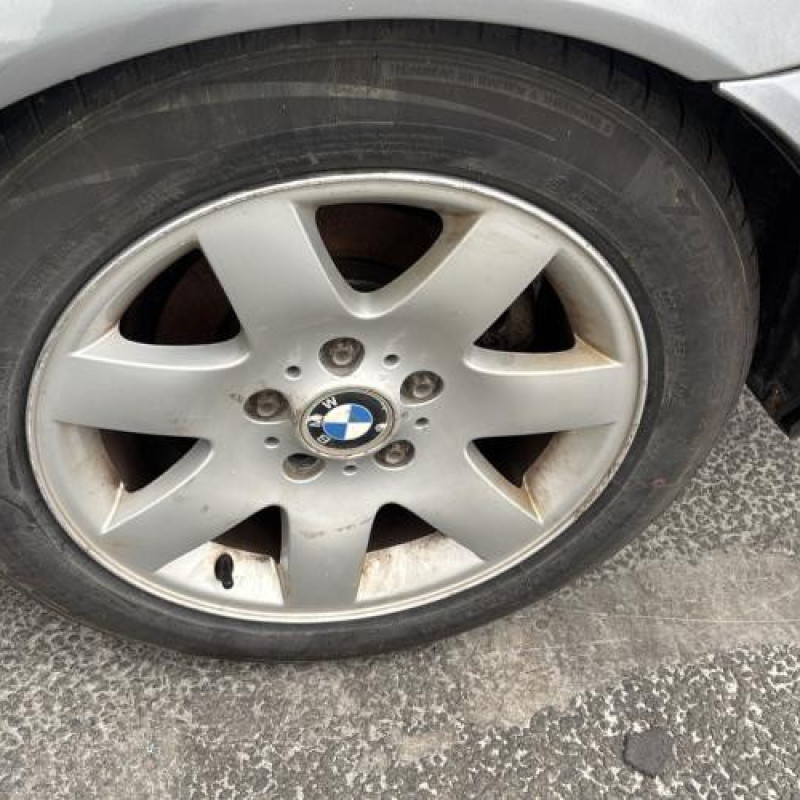 Feu arriere secondaire gauche (feux) BMW SERIE 3 E46 Photo n°19