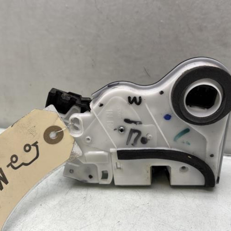 Serrure avant droit SUZUKI BALENO 2 Photo n°3