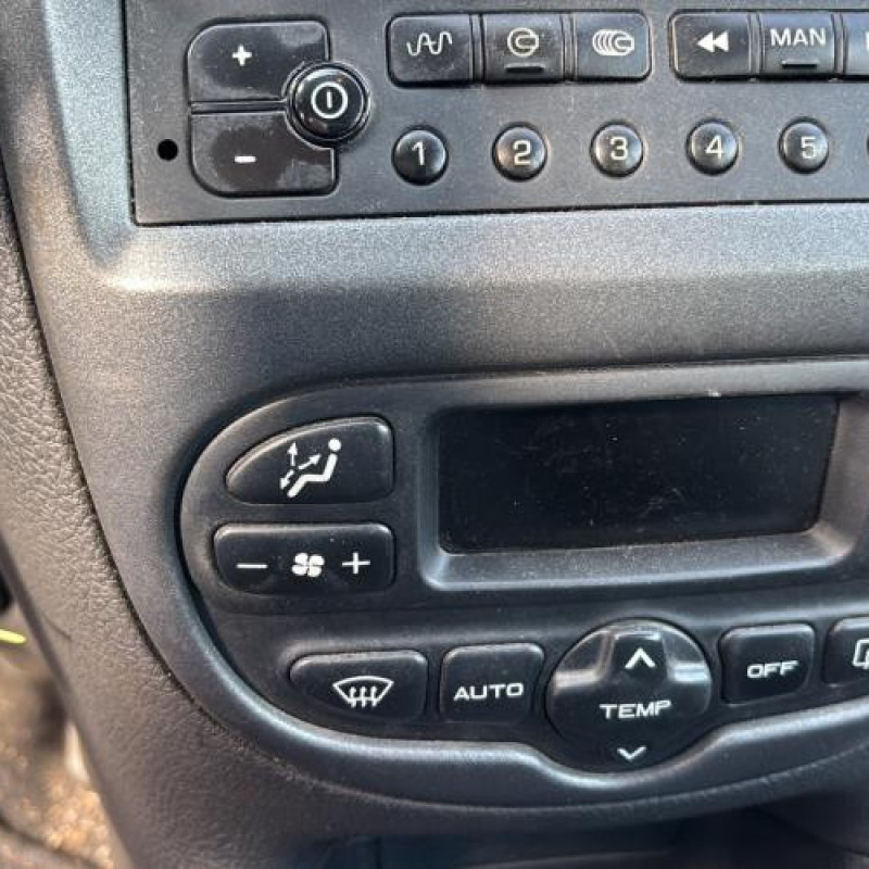 Compteur PEUGEOT 206 Photo n°13