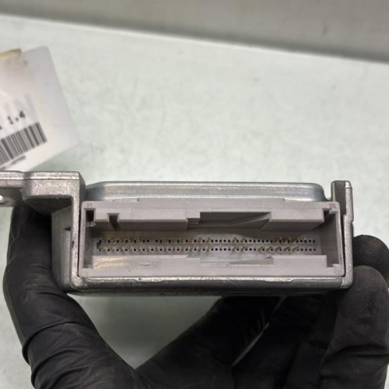 Boitier air bag RENAULT CLIO 2 CAMPUS Photo n°3