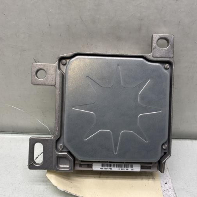 Boitier air bag RENAULT CLIO 2 CAMPUS Photo n°4