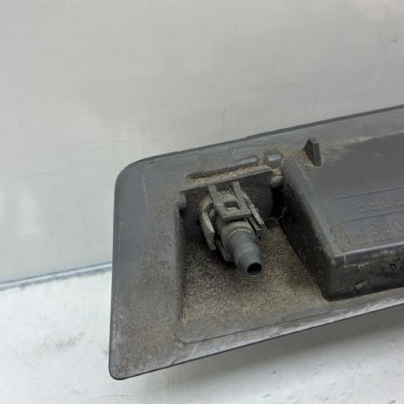 Feu arriere stop central CITROEN C5 2 Photo n°4