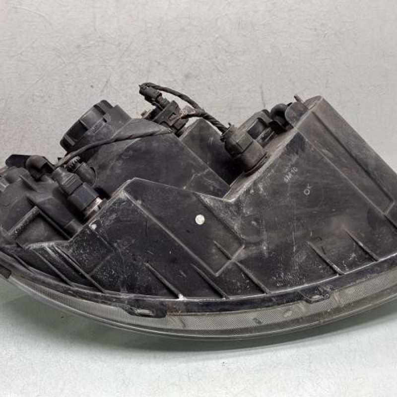 Optique avant principal gauche (feux)(phare) HYUNDAI SANTA FE 2 Photo n°4