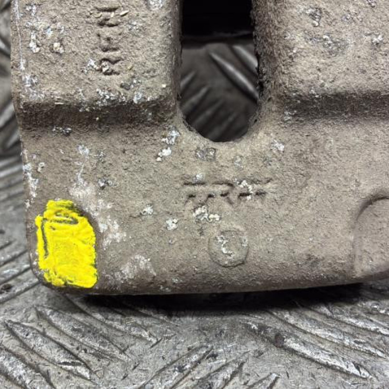 Etrier arriere droit (freinage) RENAULT GRAND SCENIC 3 Photo n°2