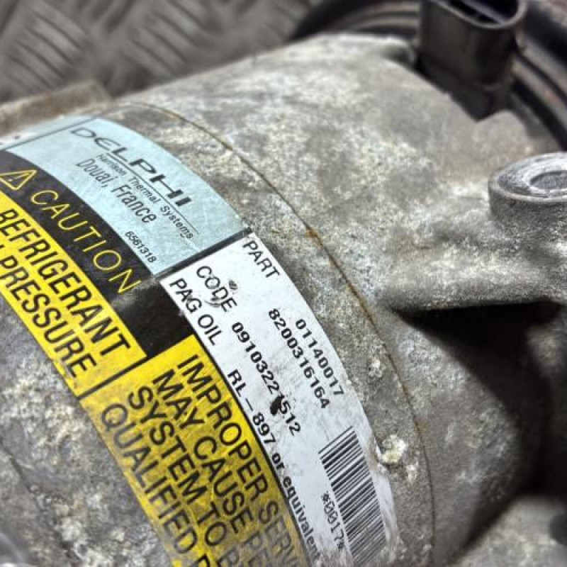 Compresseur clim RENAULT MEGANE 2 Photo n°3