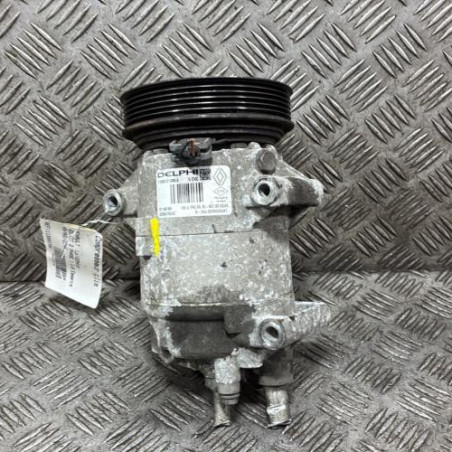 Compresseur clim RENAULT SCENIC 2 Photo n°1