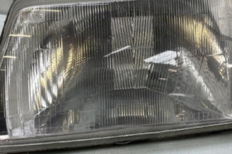 Optique avant principal gauche (feux)(phare) PEUGEOT 205 Photo n°1