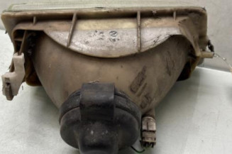 Optique avant principal gauche (feux)(phare) PEUGEOT 205