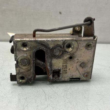 Serrure avant gauche PEUGEOT 205 Photo n°1