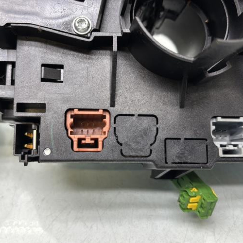 Com (Bloc Contacteur Tournant+Commodo Essuie Glace+Commodo Phare) PEUGEOT 207 Photo n°7