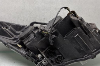 Optique avant principal gauche (feux)(phare) PEUGEOT 5008 1