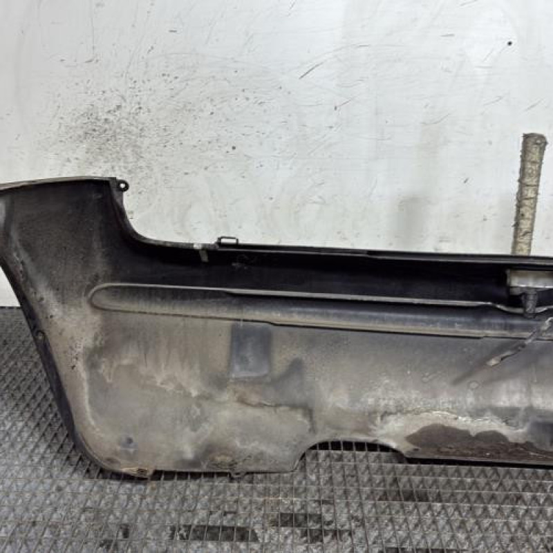 Pare choc arriere NISSAN MICRA 3 Photo n°6