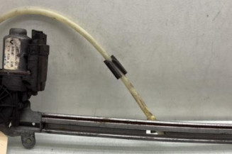 Leve vitre electrique arriere gauche RENAULT LAGUNA 2 Photo n°1