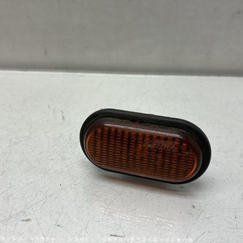 Repetiteur clignotant avant droit  (Feux) RENAULT KANGOO 1 Photo n°1