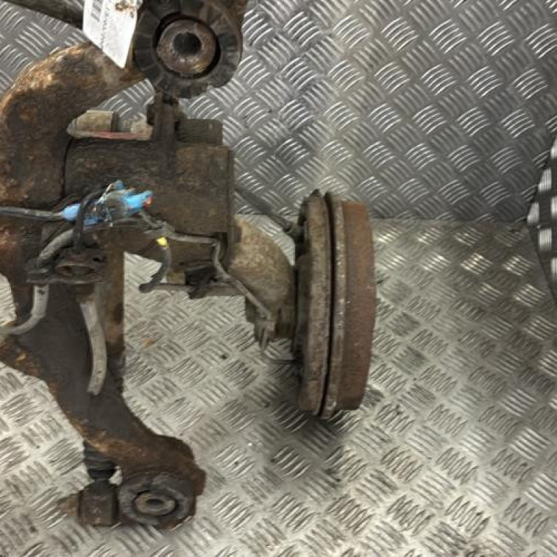 Essieu arriere PEUGEOT 206 Photo n°3