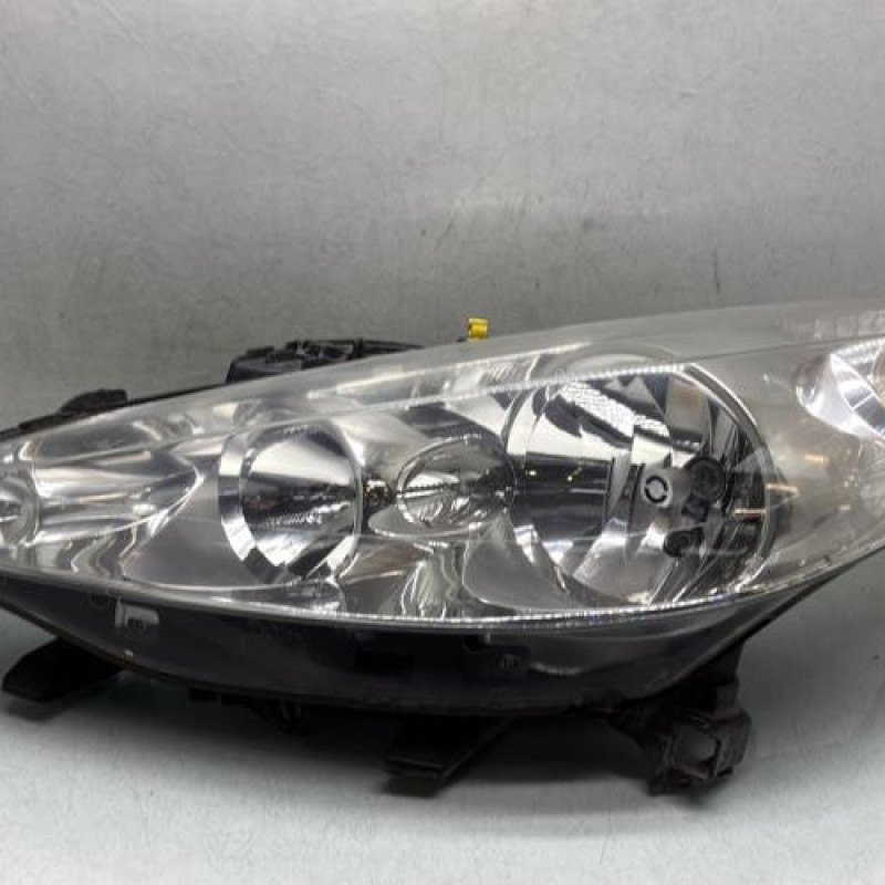 Optique avant principal gauche (feux)(phare) PEUGEOT 207 Photo n°1