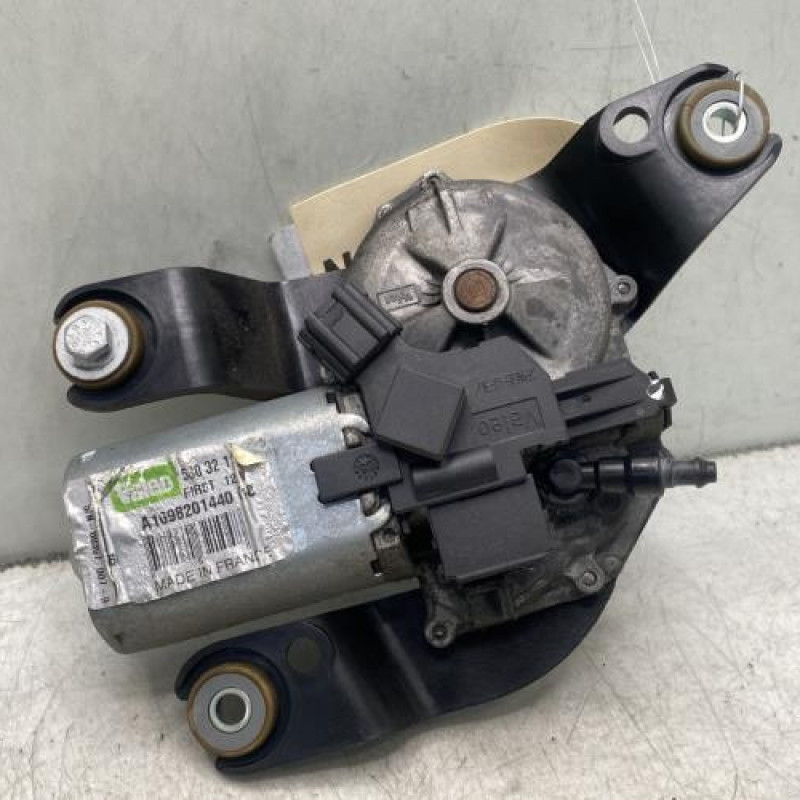 Moteur essuie glace arriere MERCEDES CLASSE B 245 Photo n°1