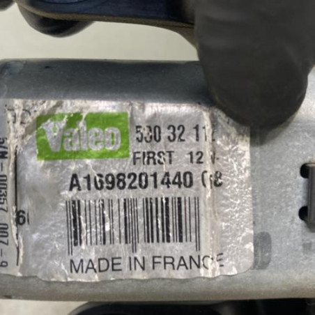 Moteur essuie glace arriere MERCEDES CLASSE B 245