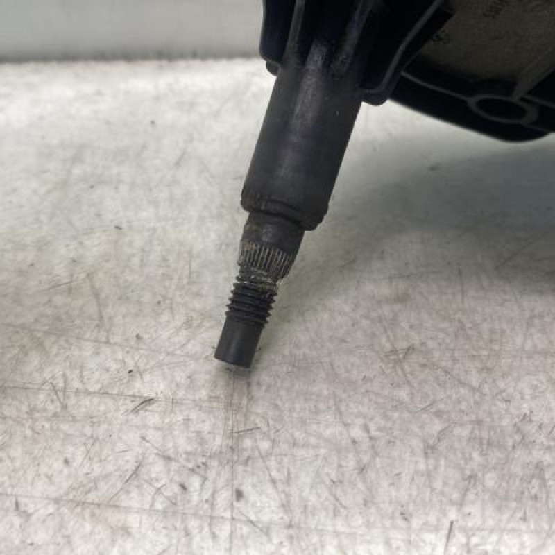 Moteur essuie glace arriere MERCEDES CLASSE B 245 Photo n°5