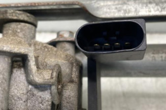 Moteur essuie glace avant MERCEDES CLASSE B 245