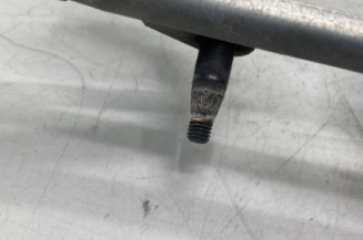 Moteur essuie glace avant MERCEDES CLASSE B 245